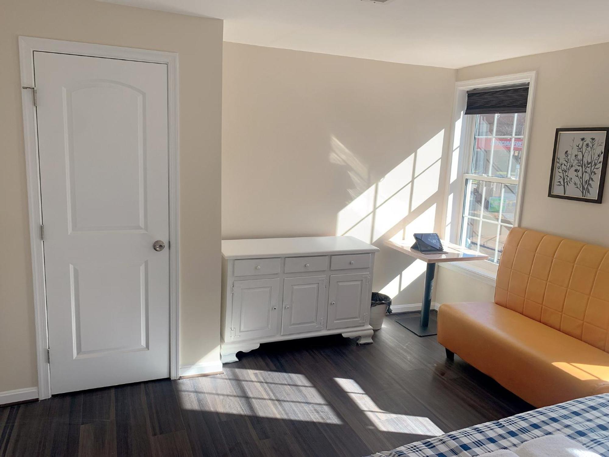 Sweet Bedroom Located Central Of Downtown Baltimore Bagian luar foto