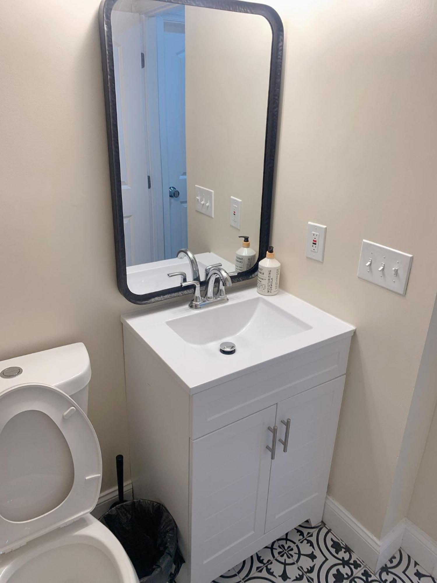 Sweet Bedroom Located Central Of Downtown Baltimore Bagian luar foto