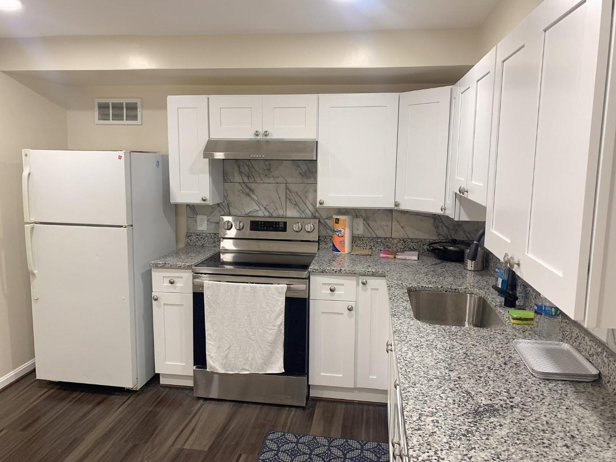 Sweet Bedroom Located Central Of Downtown Baltimore Bagian luar foto